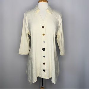 Women's Cream Button-Front Collared Tunic Top